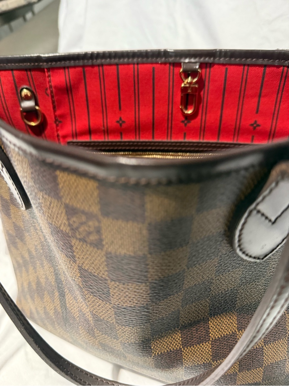 Louis Vuitton Brown Damier Ebene Canvas Tote with Dark Brown Trim - Picture 4 of 10
